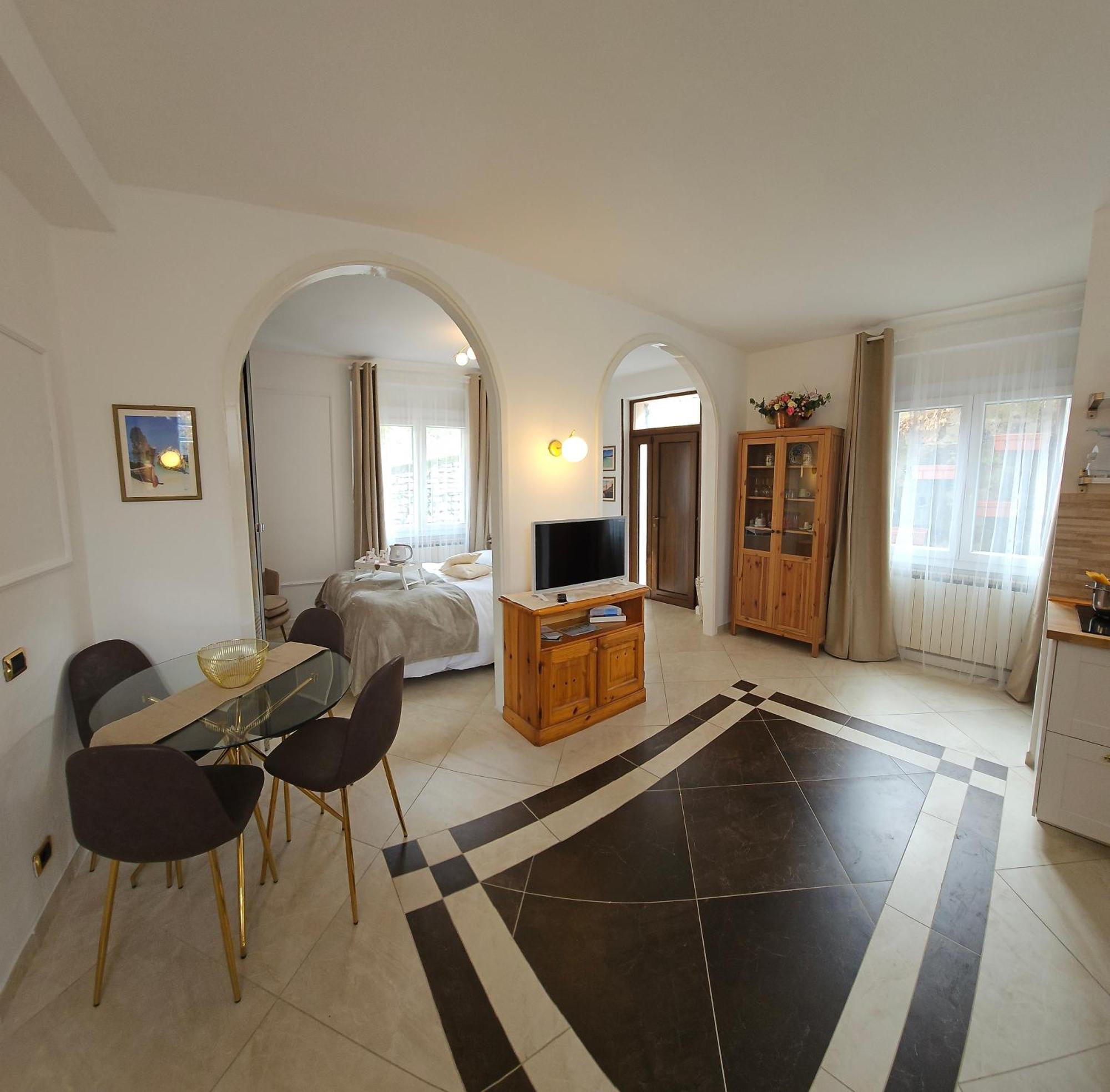 Bellagio Rotonda Apartment Εξωτερικό φωτογραφία